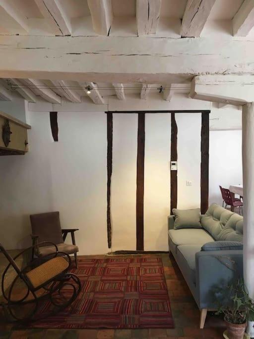 Grande Maison A Semur En Plein Coeur Historique Villa Bagian luar foto