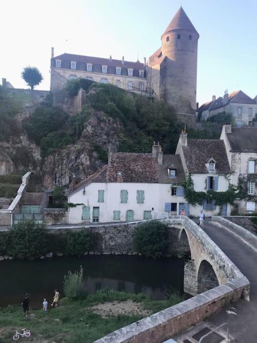 Grande Maison A Semur En Plein Coeur Historique Villa Bagian luar foto
